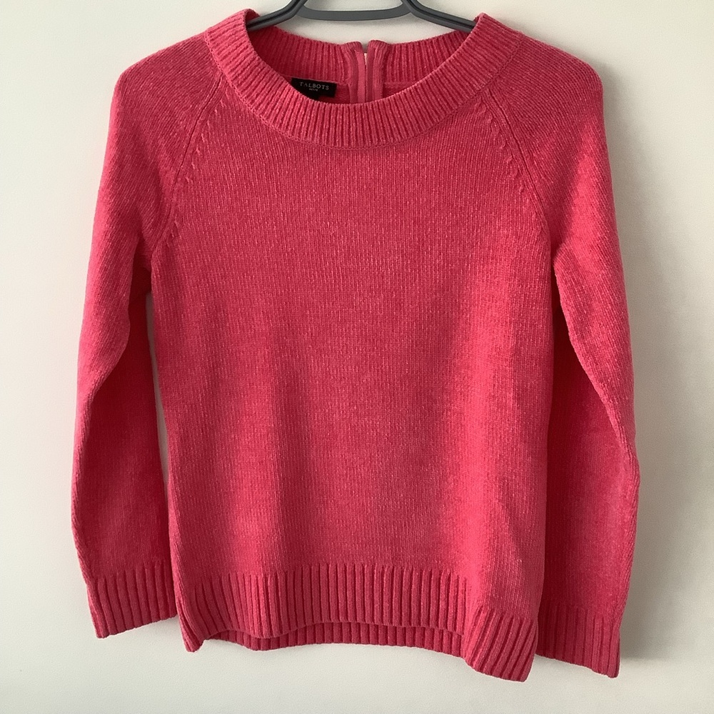 Talbots Women’s sweater Size Small Pink Crewneck Long Sleeve Pullover